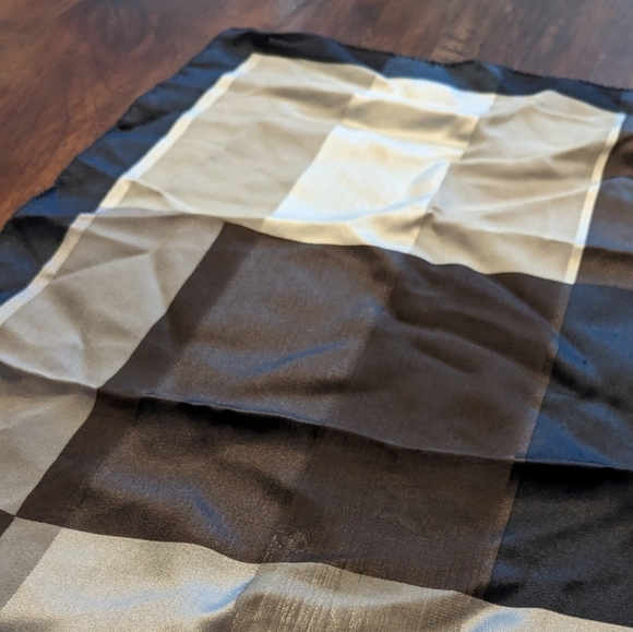 NWT Tie Rack Art‎ of Silk 100% Silk Scarf - Picture 6 of 8